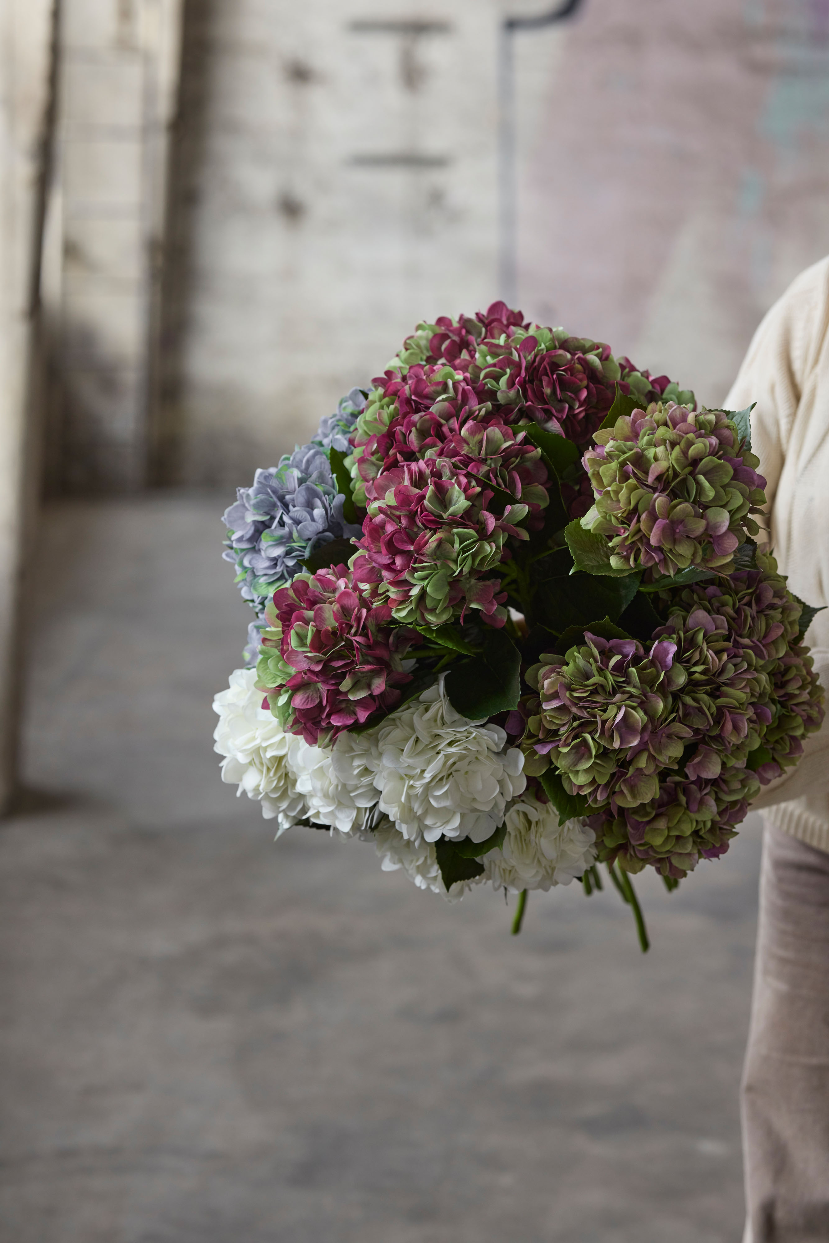 Konstgjord röd Hortensia 65cm